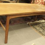 761 8619 COFFEE TABLE